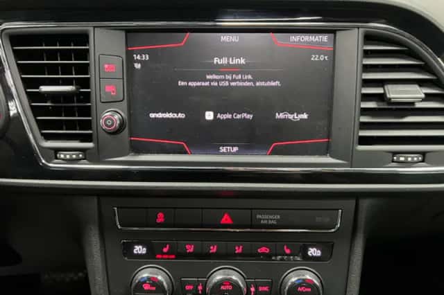SEAT Leon (2014) thumbnail 3