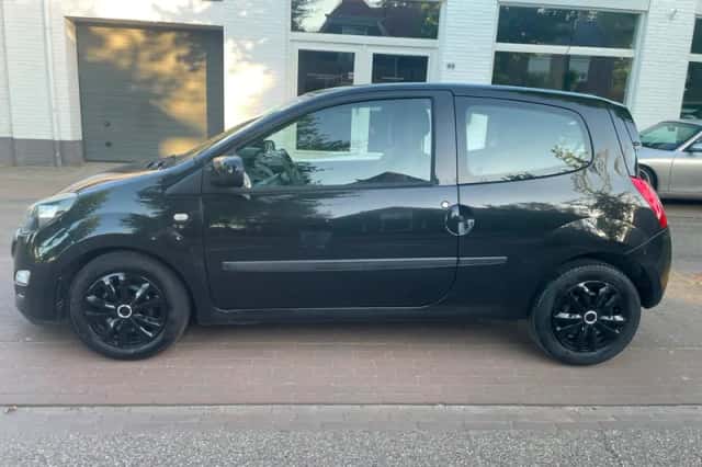 Renault Twingo (2013) thumbnail 2
