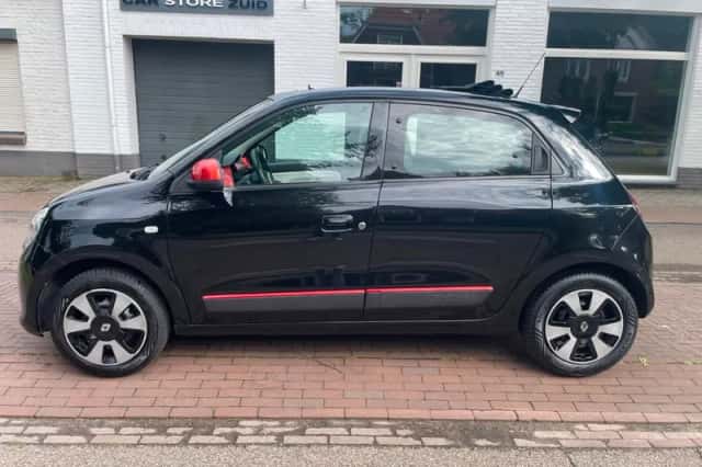 Renault Twingo (2015) thumbnail 2