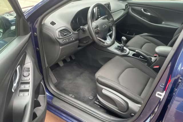 Hyundai i30 (2020) thumbnail 4