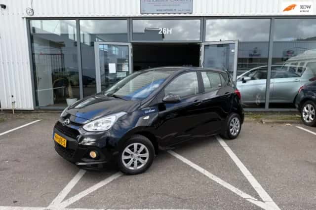 Hyundai i10 (2016) thumbnail 1