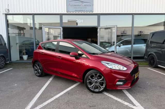 Ford Fiesta (2019) thumbnail 3