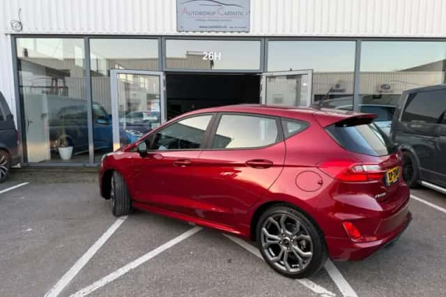 Ford Fiesta (2019) thumbnail 4