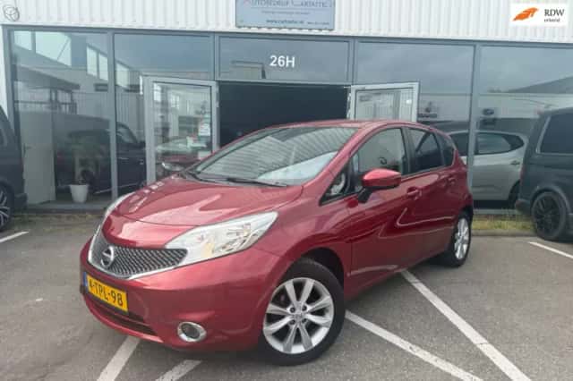 Nissan Note (2014) thumbnail 1