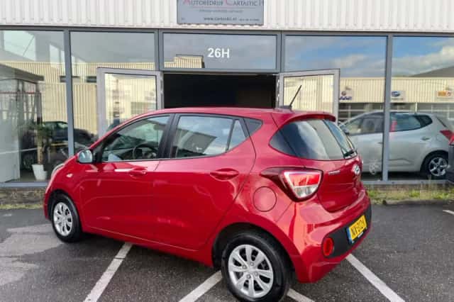 Hyundai i10 (2017) thumbnail 4