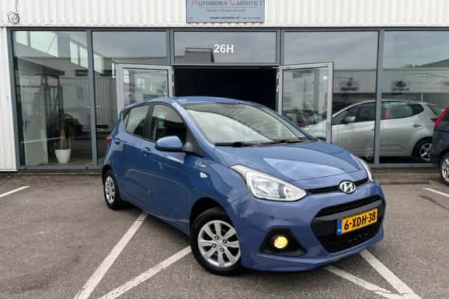 Hyundai i10 (2014) thumbnail 3