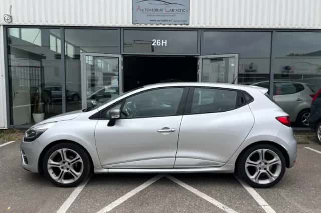 Renault Clio (2014) thumbnail 4
