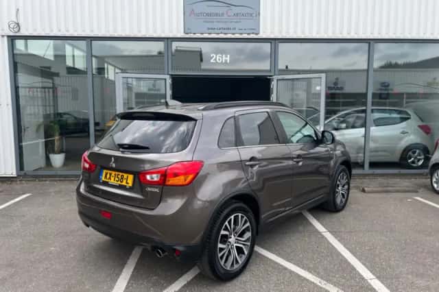 Mitsubishi ASX (2016) thumbnail 6