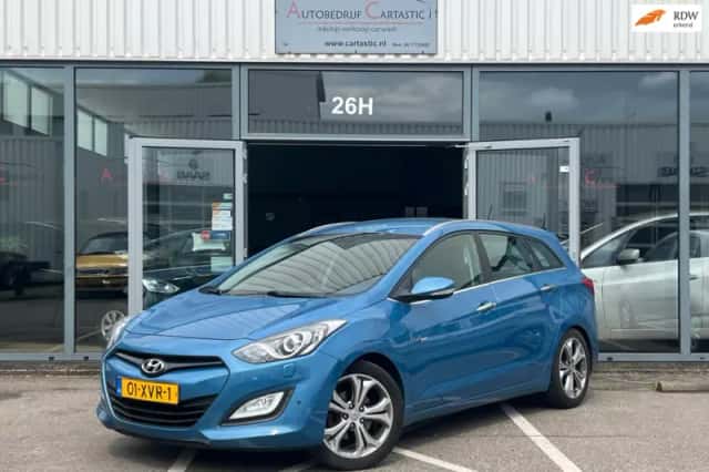 Hyundai i30 (2012) thumbnail 1