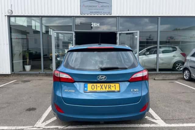 Hyundai i30 (2012) thumbnail 6