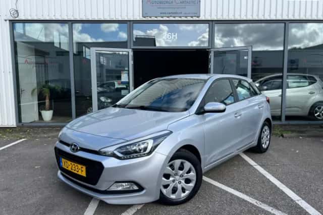 Hyundai i20 (2019) thumbnail 1