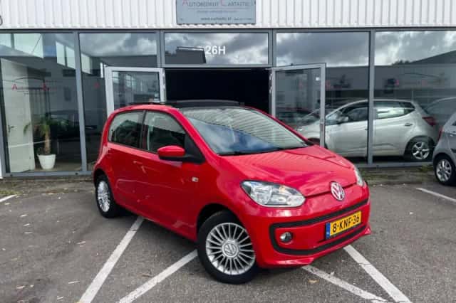 Volkswagen Up! (2013) thumbnail 3