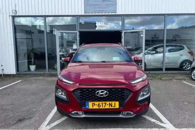Hyundai Kona (2020) thumbnail 2