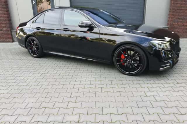 Mercedes-Benz E-Klasse (2017) thumbnail 3