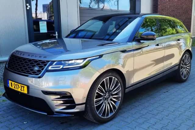 Land Rover Range Rover Velar (2018) thumbnail 2