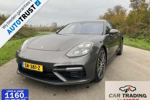 Porsche Panamera (2017) thumbnail 1