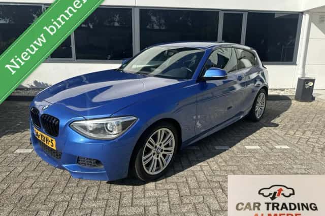 BMW 1-Serie (2012) thumbnail 1