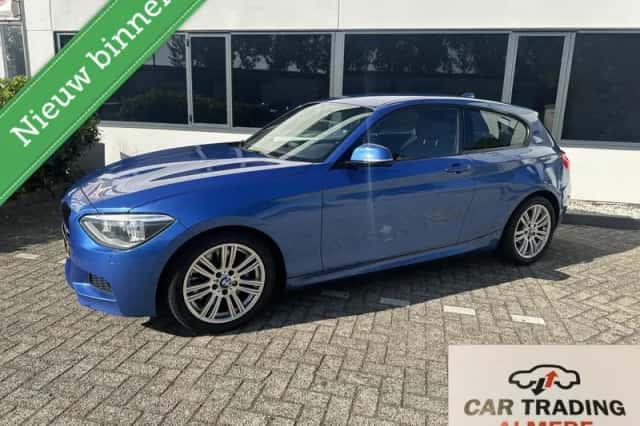BMW 1-Serie (2012) thumbnail 3