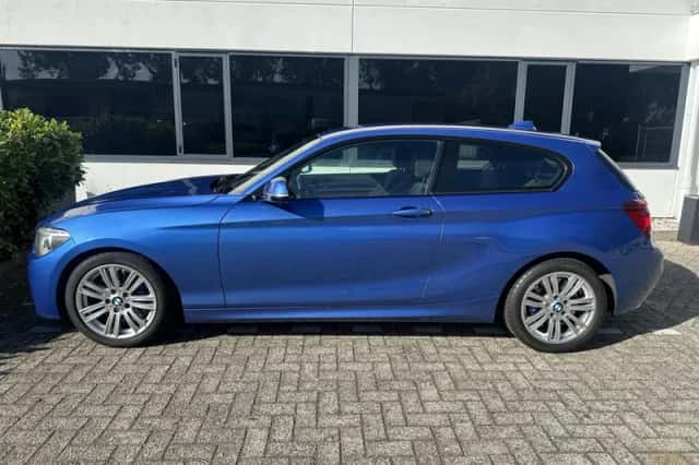 BMW 1-Serie (2012) thumbnail 4