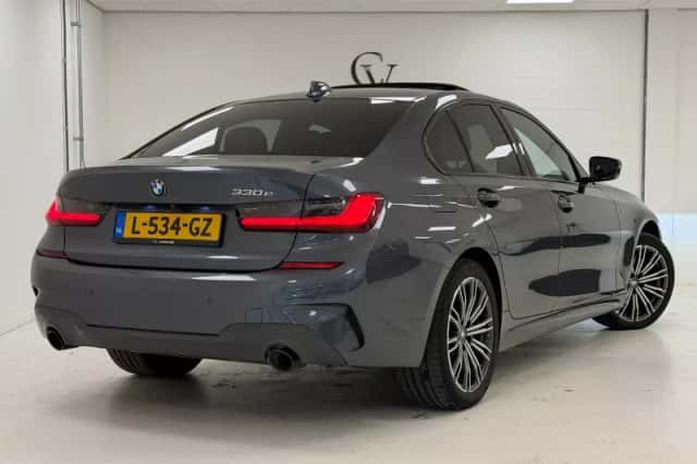 BMW 3-Serie (2020) thumbnail 2