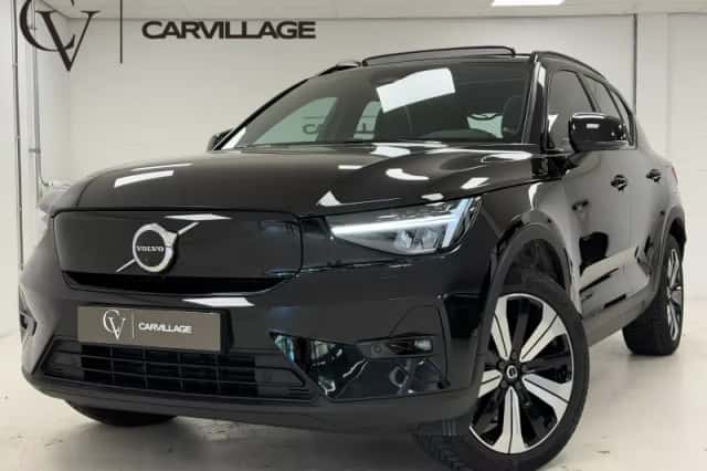 Volvo XC40 (2023) thumbnail 1