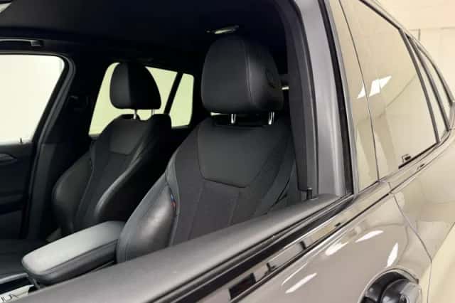 BMW X3 (2021) thumbnail 4