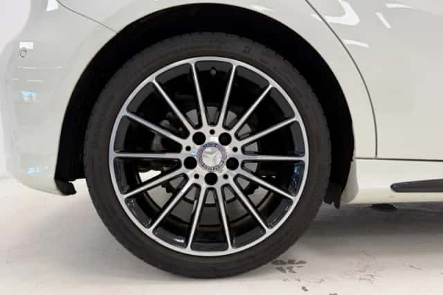 Mercedes-Benz A-Klasse (2017) thumbnail 4