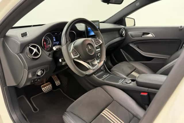 Mercedes-Benz A-Klasse (2017) thumbnail 5