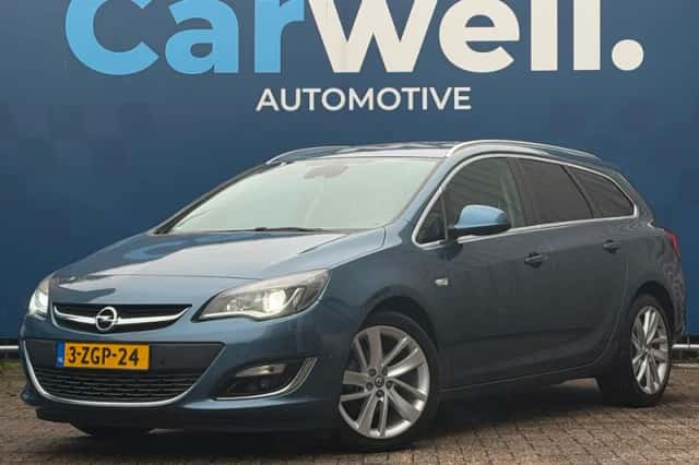 Opel Astra Sports Tourer (2015) thumbnail 1