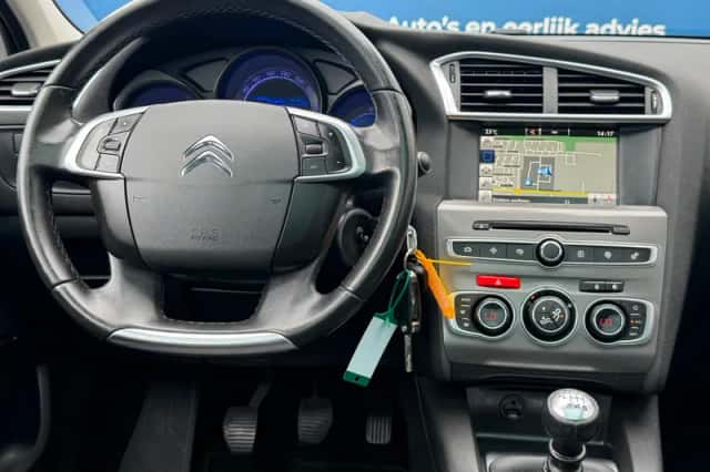 Citroën C4 (2016) thumbnail 4