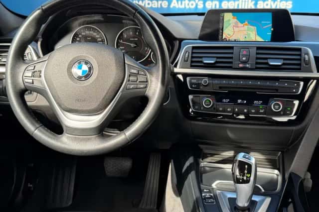 BMW 3-Serie (2016) thumbnail 4