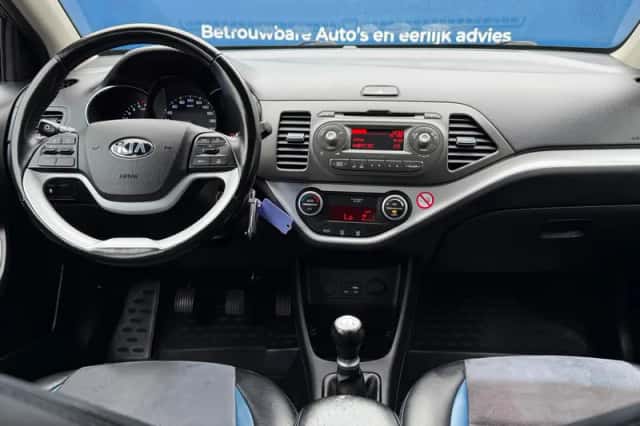 Kia Picanto (2016) thumbnail 2