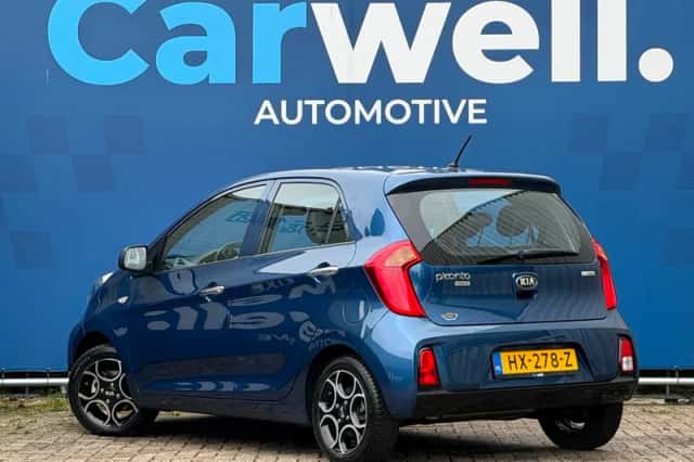 Kia Picanto (2016) thumbnail 5