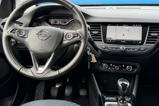Opel Crossland X (2019) thumbnail 4