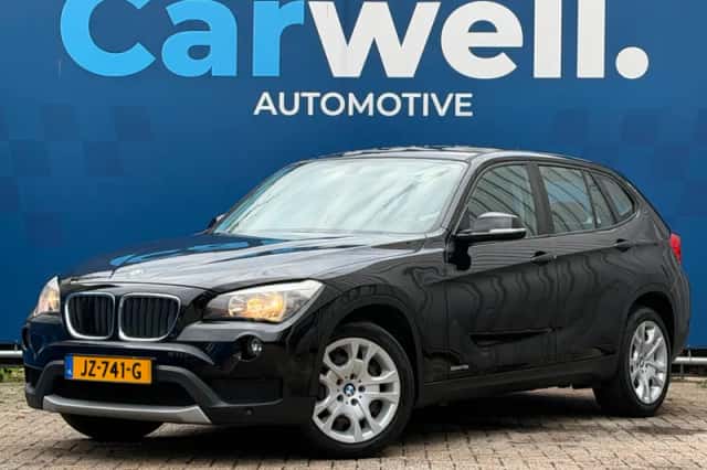 BMW X1 (2013) thumbnail 1