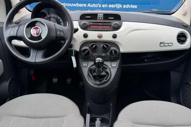 Fiat 500 (2011) thumbnail 2