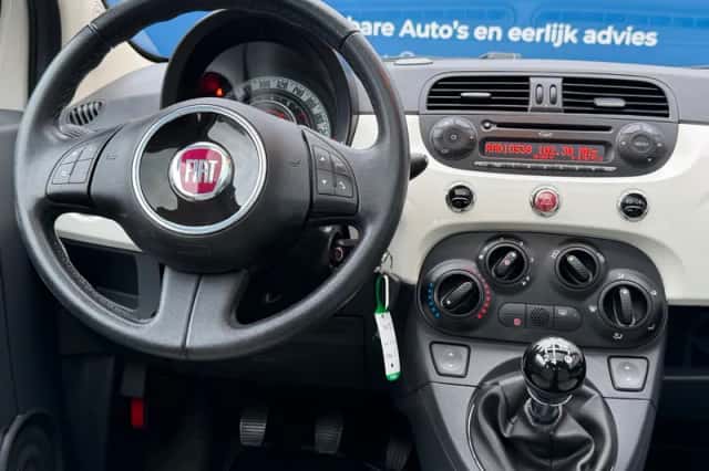 Fiat 500 (2011) thumbnail 4