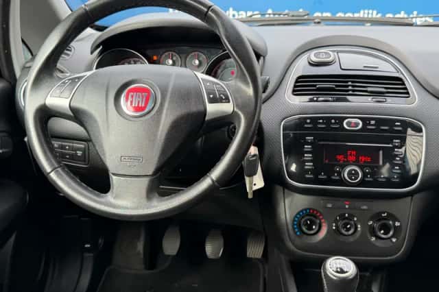 Fiat Punto Evo (2011) thumbnail 4