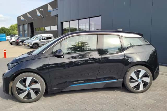 BMW i3 (2018) thumbnail 3