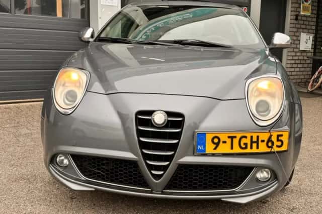 Alfa Romeo MiTo (2009) thumbnail 6