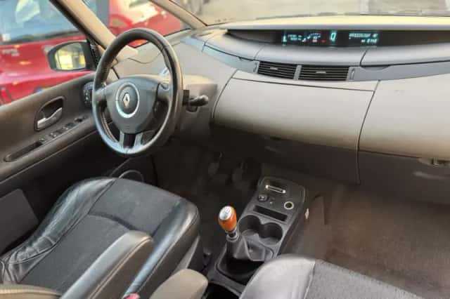 Renault Espace (2005) thumbnail 6