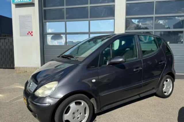 Mercedes-Benz A-Klasse (2002) thumbnail 3