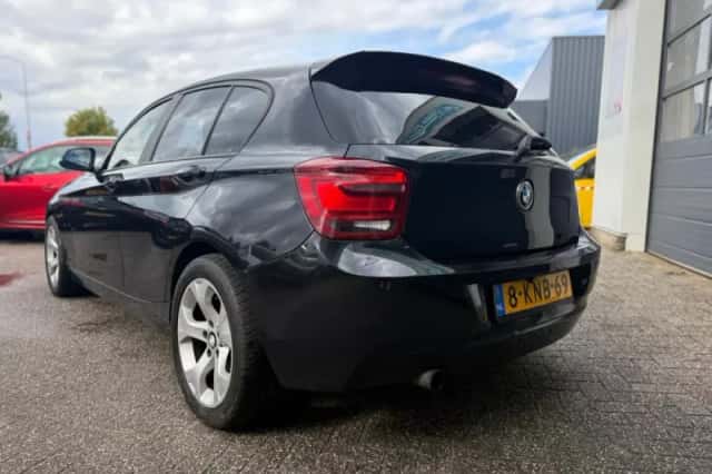 BMW 1-Serie (2011) thumbnail 5