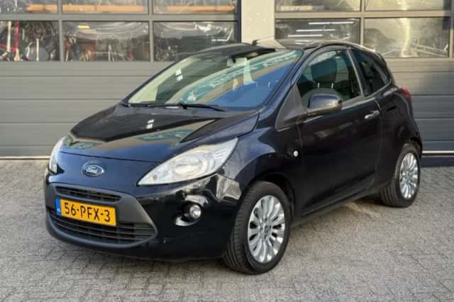 Ford Ka (2011) thumbnail 2