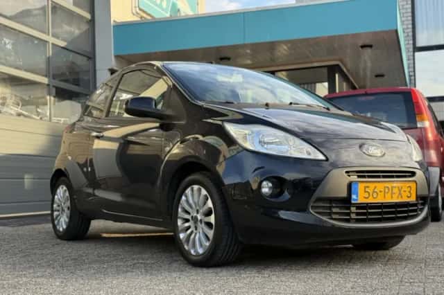 Ford Ka (2011) thumbnail 3