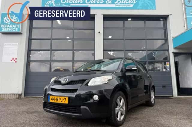 Toyota Urban Cruiser (2011) thumbnail 1
