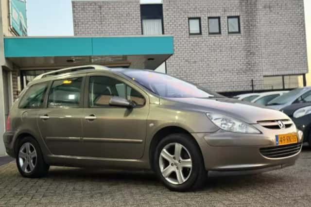Peugeot 307 (2005) thumbnail 3