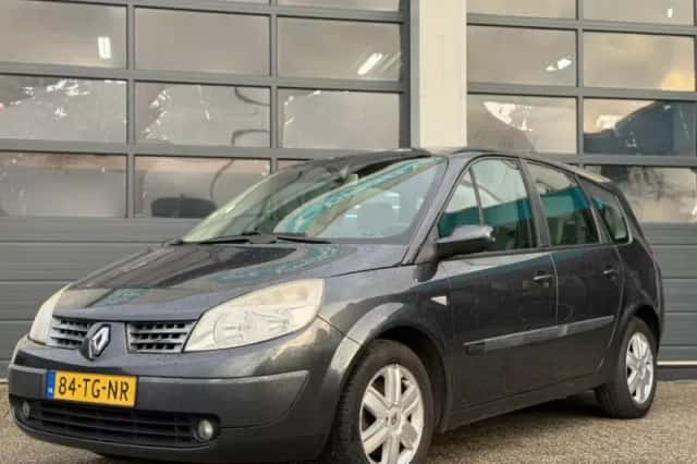 Renault Grand Scénic (2006) thumbnail 2