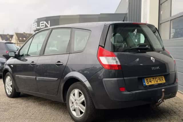 Renault Grand Scénic (2006) thumbnail 5