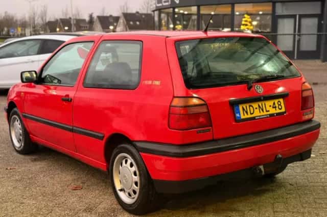 Volkswagen Golf (1995) thumbnail 4